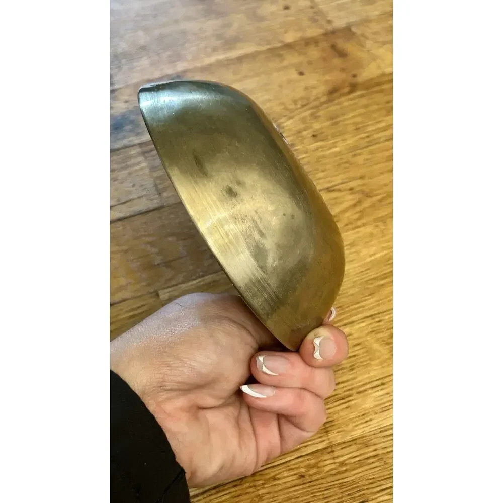 Vintage Hand Hammered Tibetan Antique ManiPuri Singing Bowl 4.8